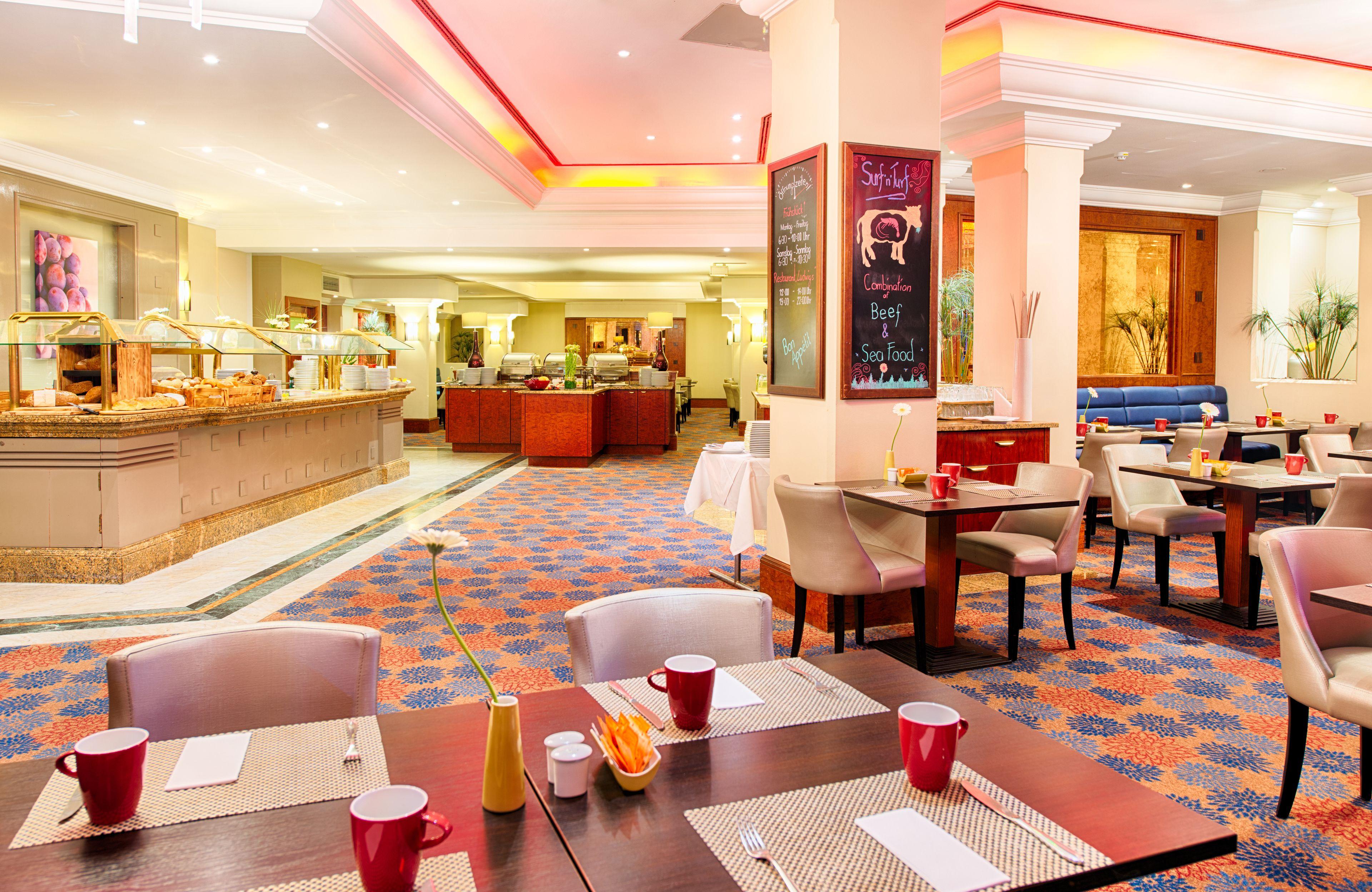 Leonardo Center Hotel