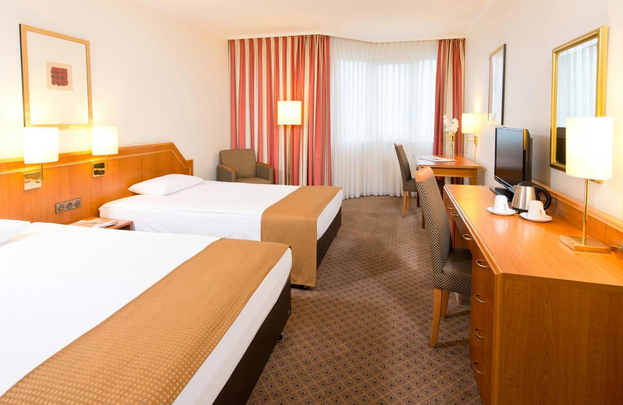 Leonardo Center 4* Düsseldorf