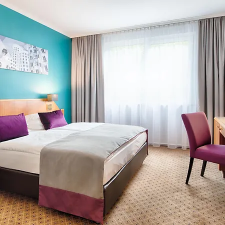 Leonardo Center 4*