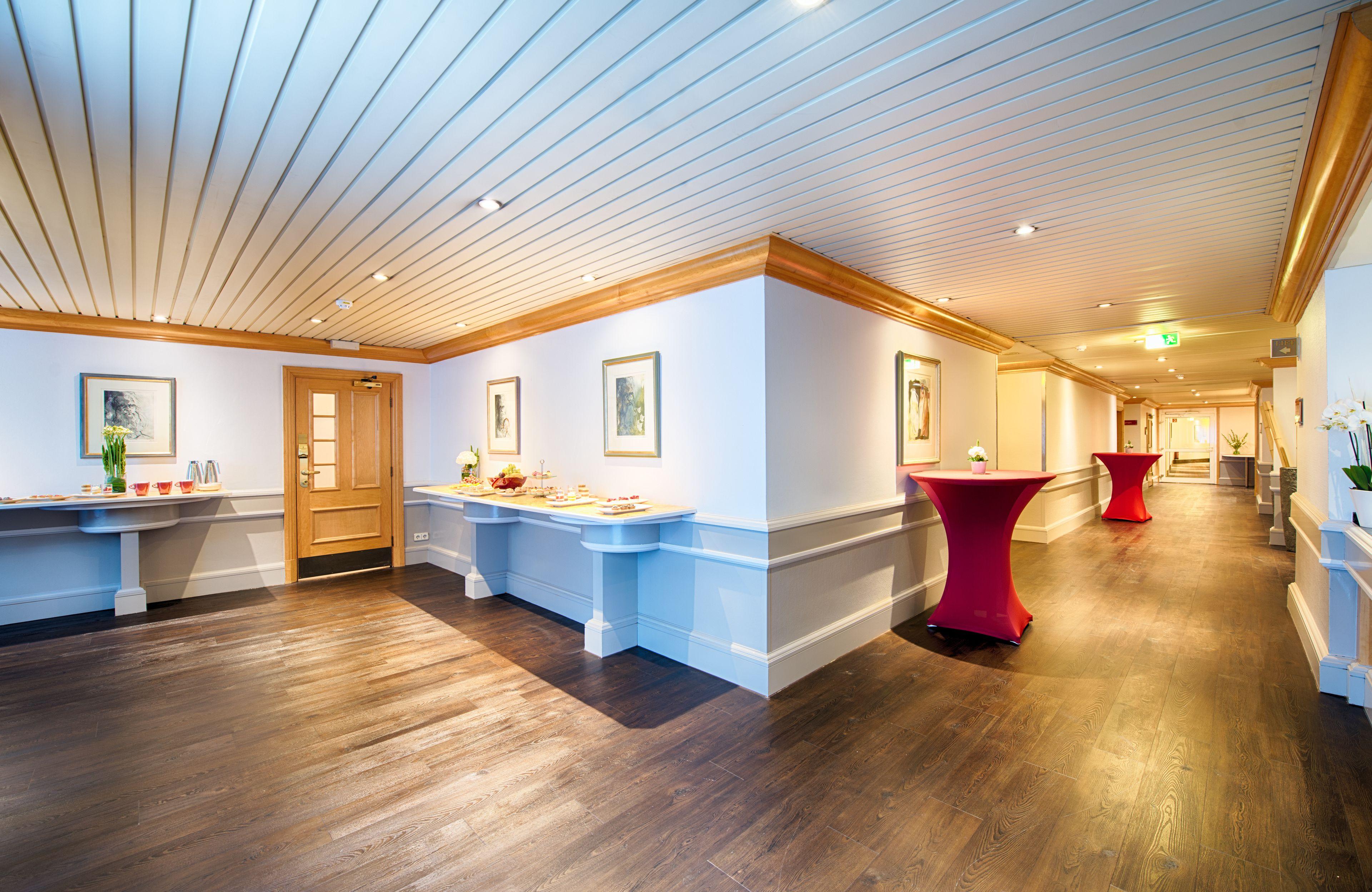 Leonardo Center Hotel