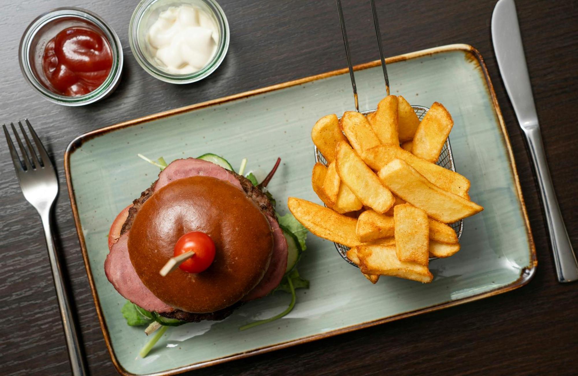 Hotel Leonardo Center