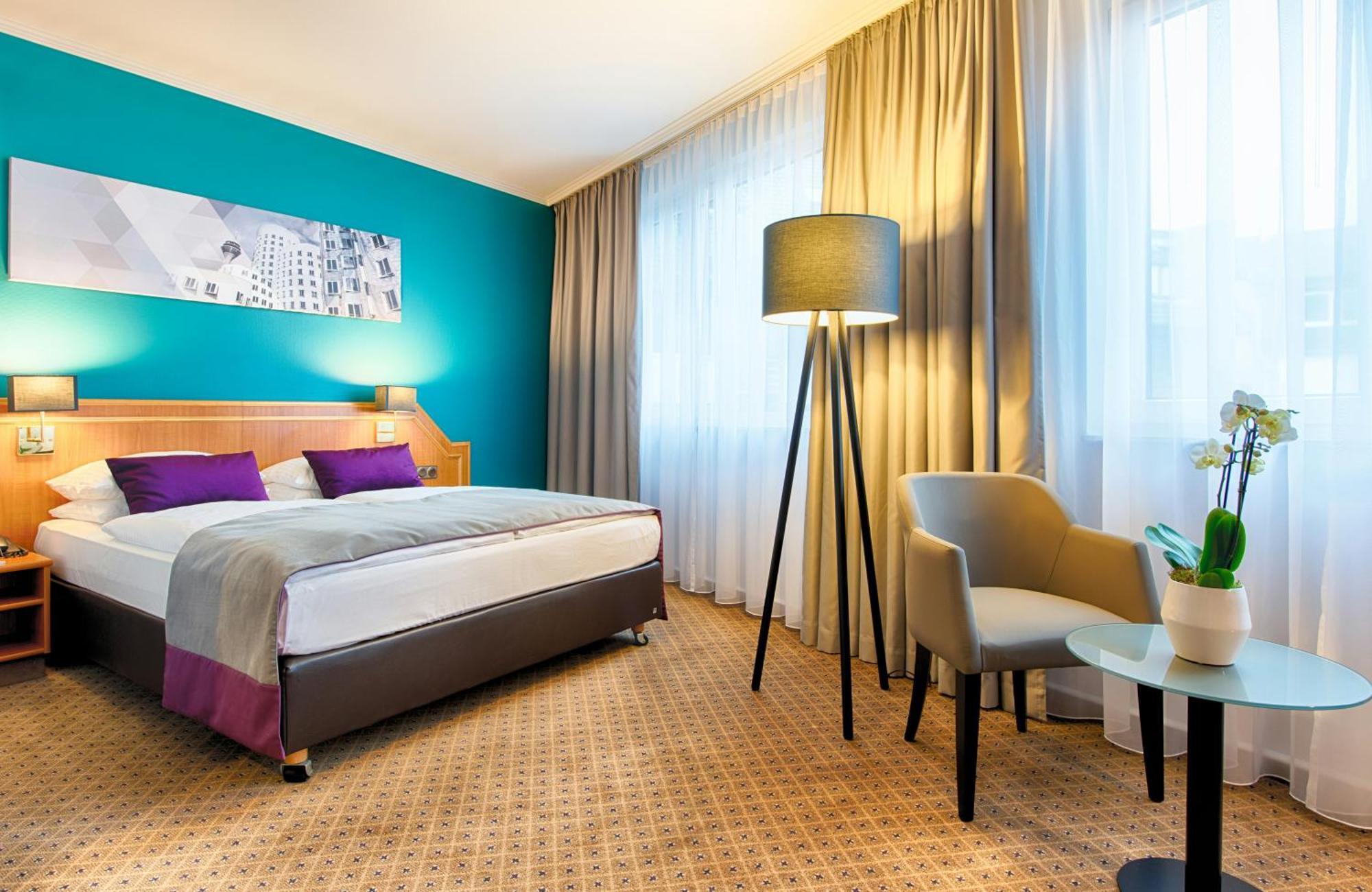 Hotel Leonardo Center