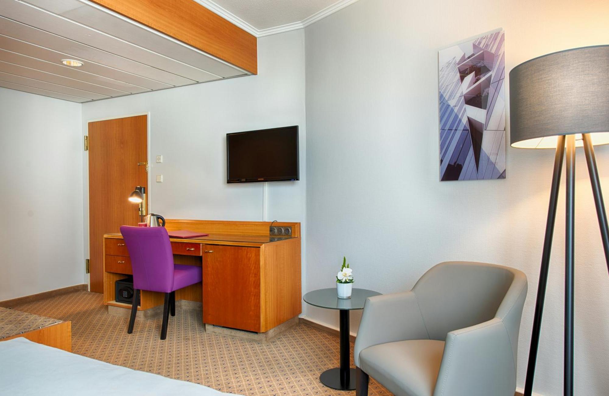 Leonardo Center 4* Düsseldorf