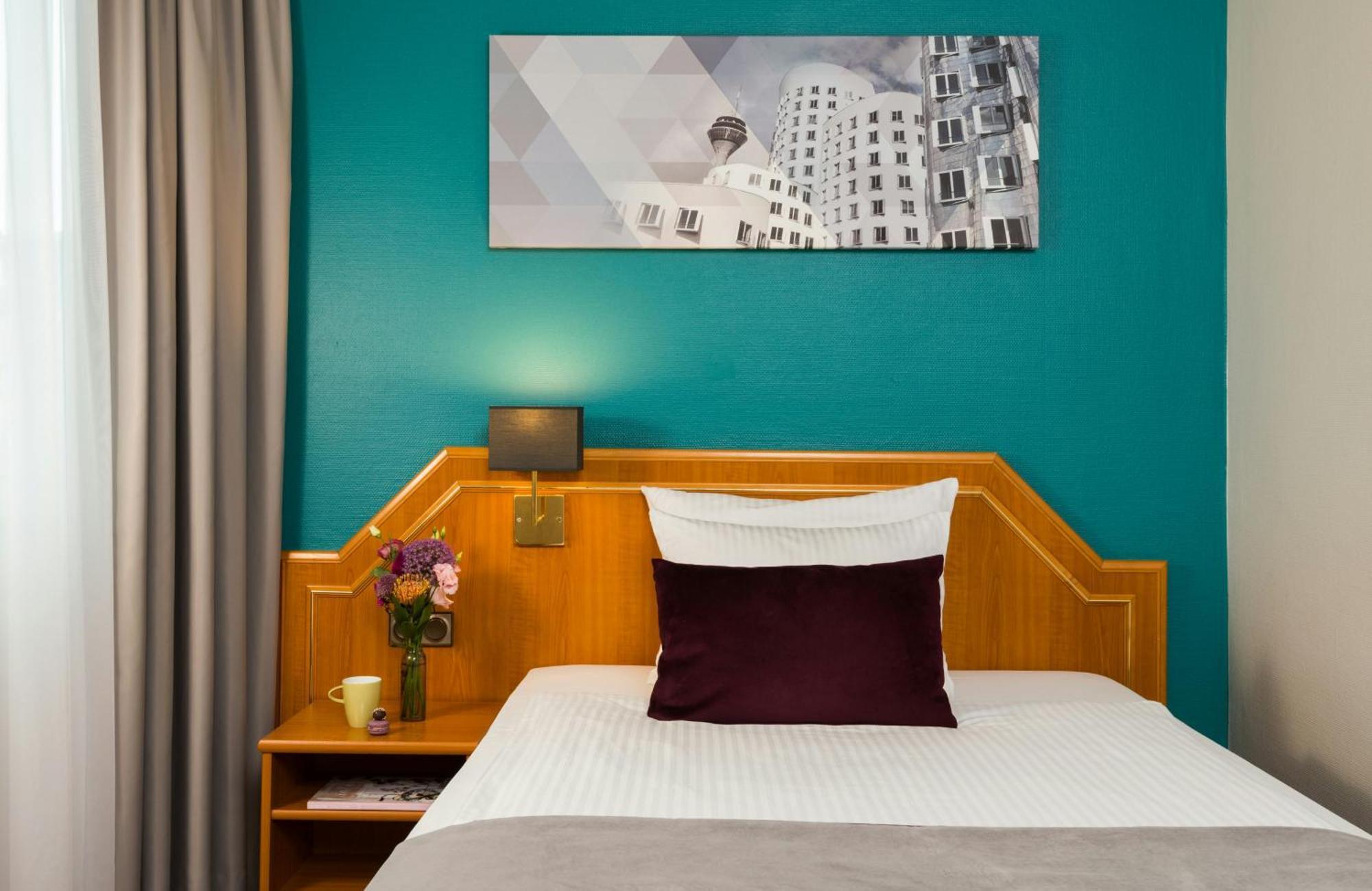 Leonardo Center Hotel 4*