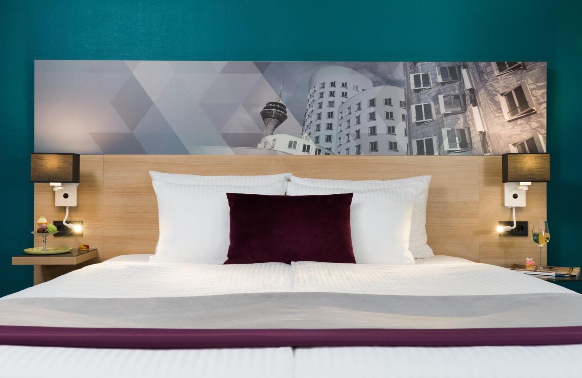 Leonardo Center Hotel 4*